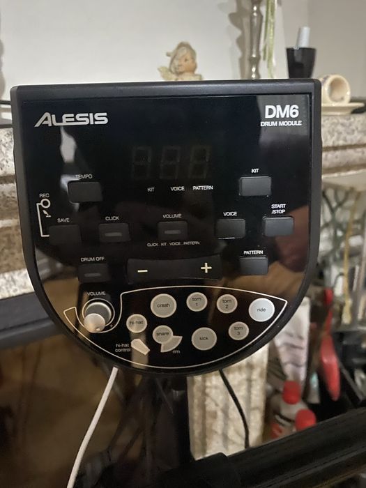 Beteria eletronica ALESIS DM6