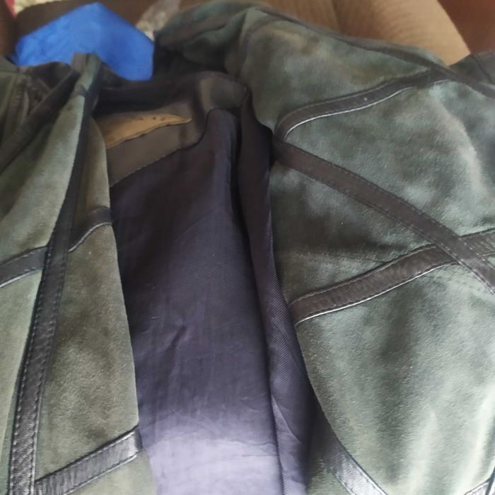 Kurtka czarna skóra 44-46