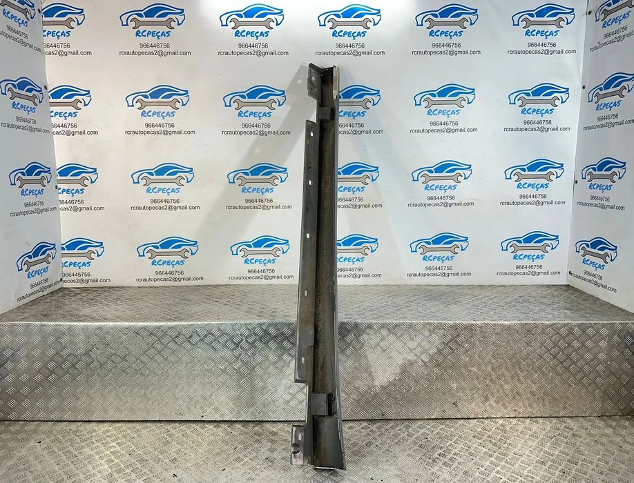 Embaladeiras Saias Laterais Direita AMG Originais Mercedes Benz