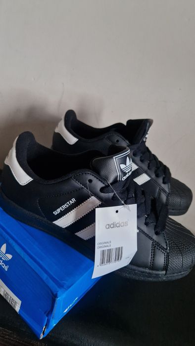 Adidas superstar