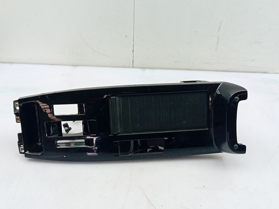 Moldura da consola central / rádio / aro CITROËN C4 III