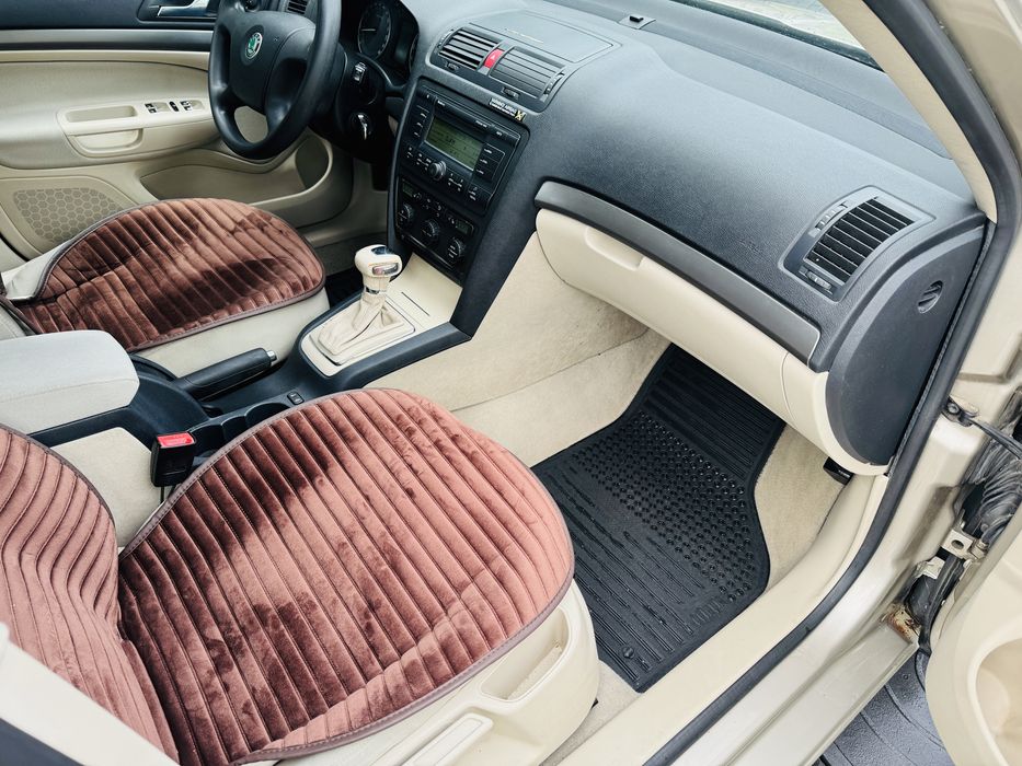 Продам Skoda Octavia A5 2005 рік 2.0 FSI Автомат в хорошому стані!