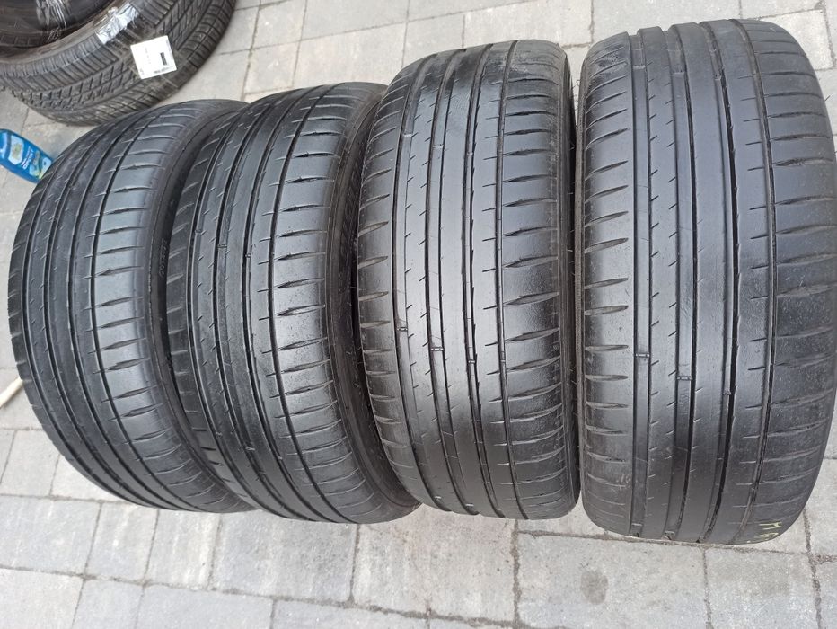 Летняя резина 225/45 R18 Michelin Pilot Sport 4