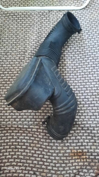 28130-4R200 Патрубок воздушного фильтра Kia/Hyundai