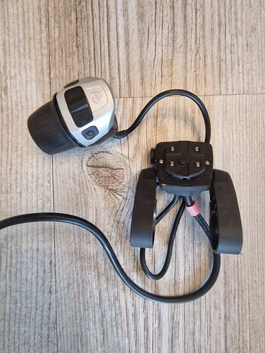 Podstawa displaya z manipulatorem do rowerów elektrycznych Batavus
