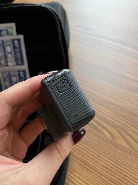 Екшн-камера GoPro Hero 5 з флешкою