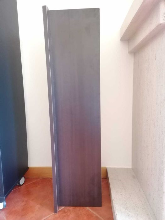 Prateleira madeira nunca usada