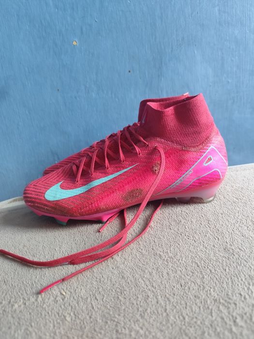 Korki piłkarskie elity Nike