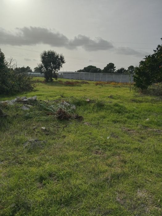 Terreno 300m2, 5mil euros de entrada