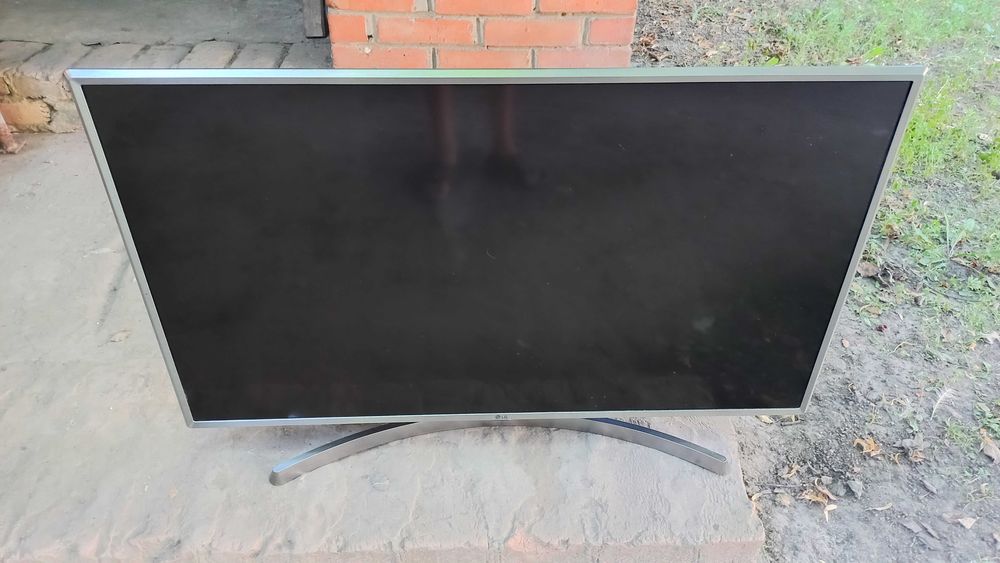 Телевизор LG 43UK6510PLB под разборку или замену дисплея