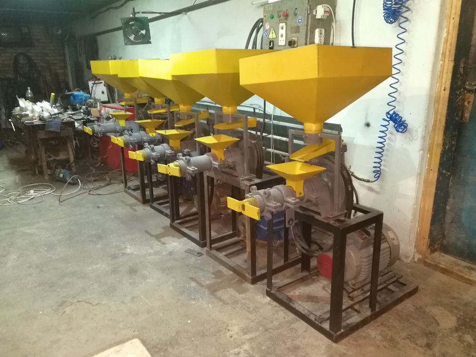 Экструдер екструдер зерновий 100-120 кг - насадка для сої, нові: 18 000 ...