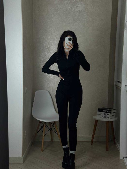 Теплий спортивний комбінезон на флісі утеплений комбез в рубчик