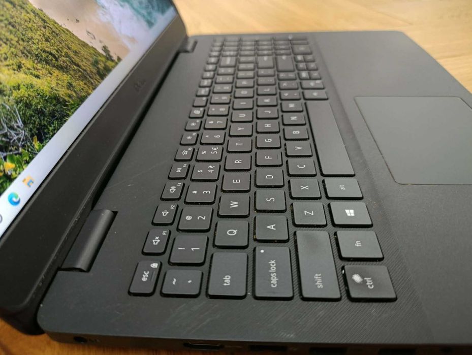 Dell Inspirion 3501
