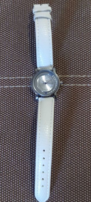 Наручные часы, женские, Oriflame