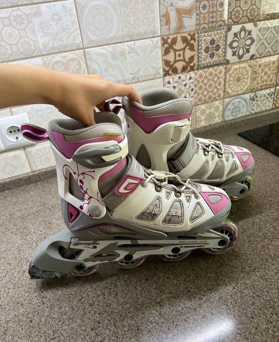 Ролики 32-37 розмір Rollerblade