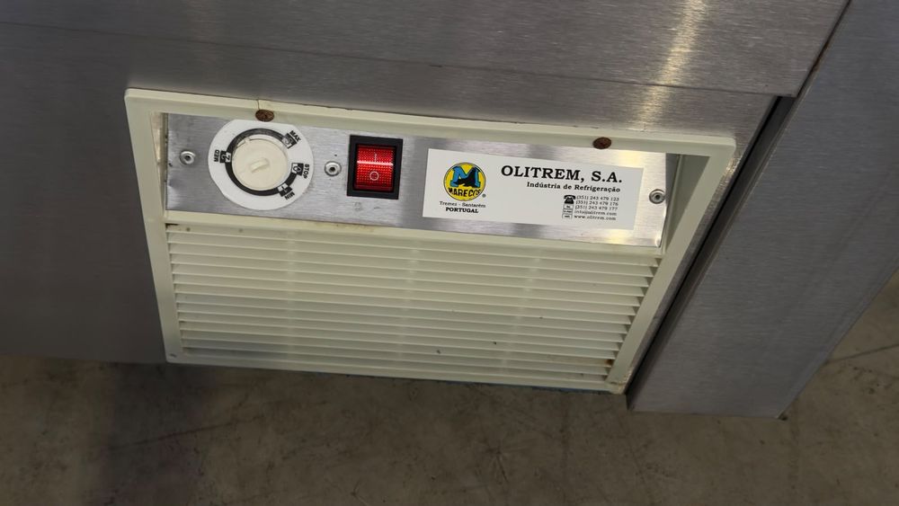 Armário frigorífico Olitrem