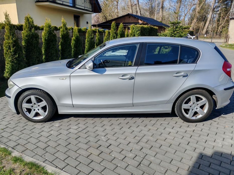 BMW 118D  zadbane, webasto i navigacja
