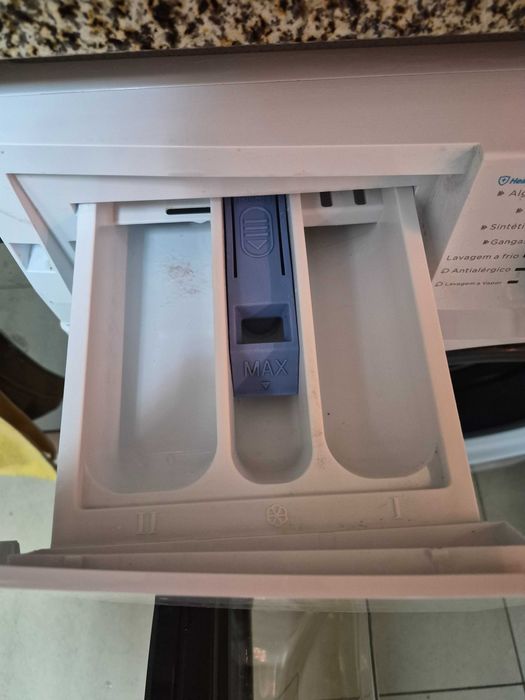 Máquina Lavar Roupa Midea