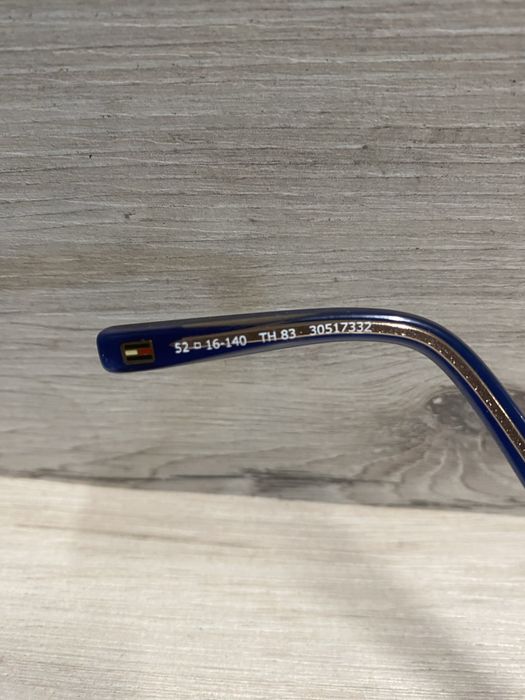 Oprawki z etui Tommy Hilfiger