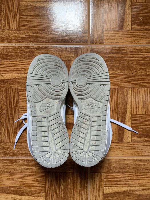 Nike Dunk Low Cinza/Brancos