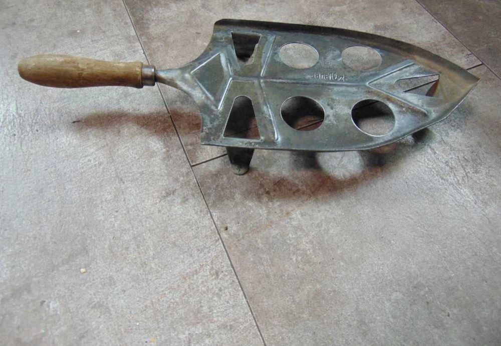 Podstawa pod żelazko,vintage z lat 50-70