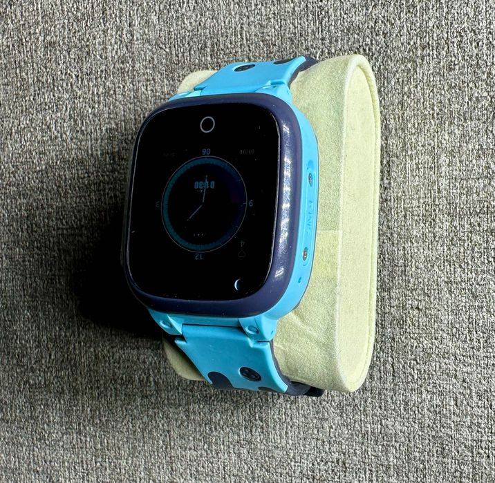 Smartwatch dziecięcy zegarekGARETT KIDS SPARK NIEBIESKI 4G z folią GPS