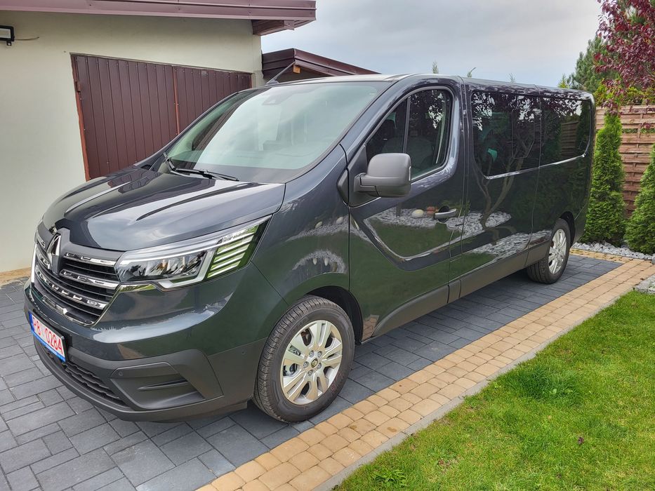 Wynajem busa przystosowany do wózka inwalidzkiego, lotniska, imprezy