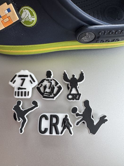 Przypinki Crocs CR7 nowe