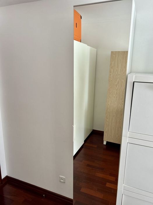 Armário IKEA ÄNGSJÖN com Espelho