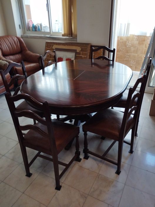 Mesa de sala Antiga
