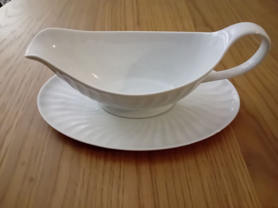 VISTA  ALEGRE - Molheira em porcelana