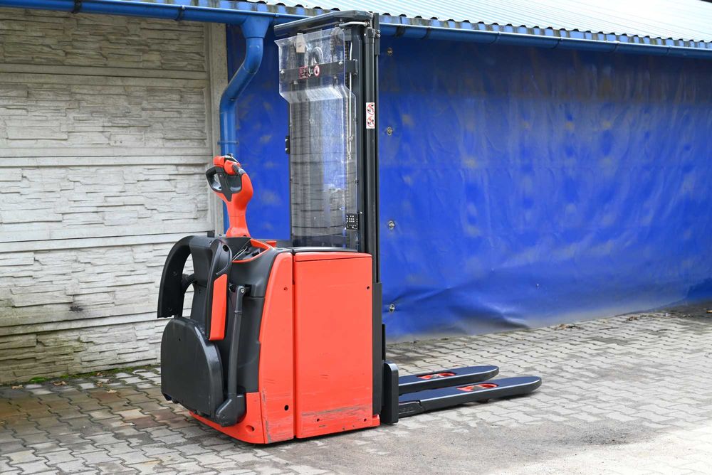 Paleciak elektryczny Linde L14 AP Triplex 480cm 1400kg 2020rok FHP 425