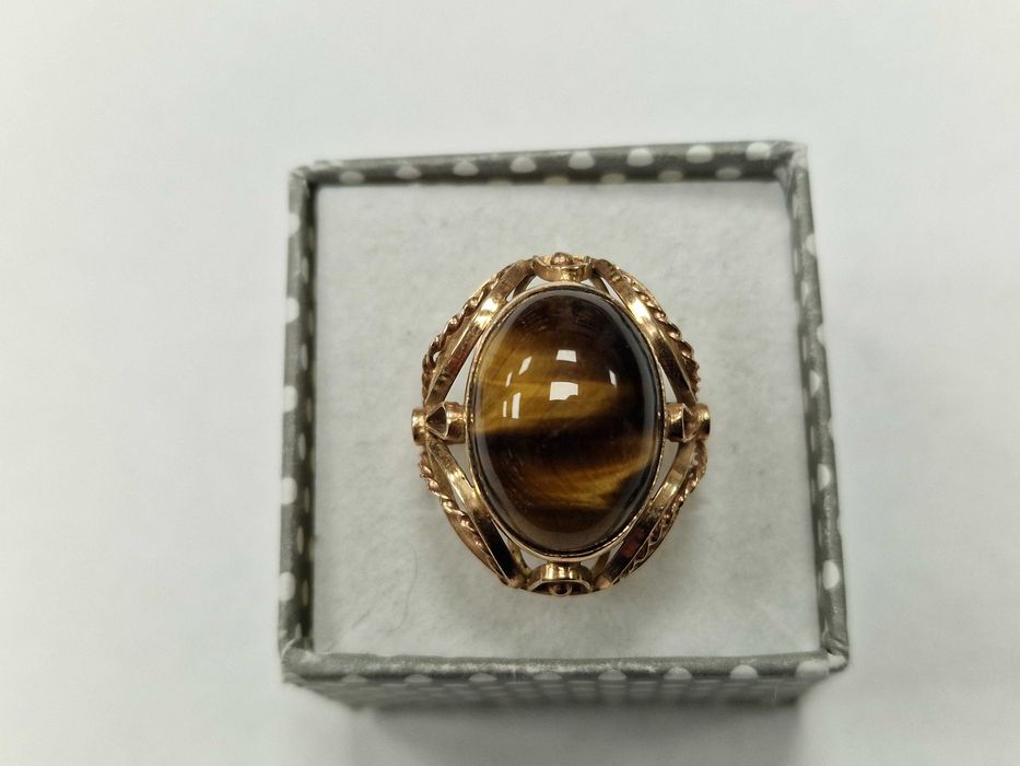 Złoty pierścionek damski/ 585/ 6.36 gram/ R17/ Tygrysie Oko/ XX wiek