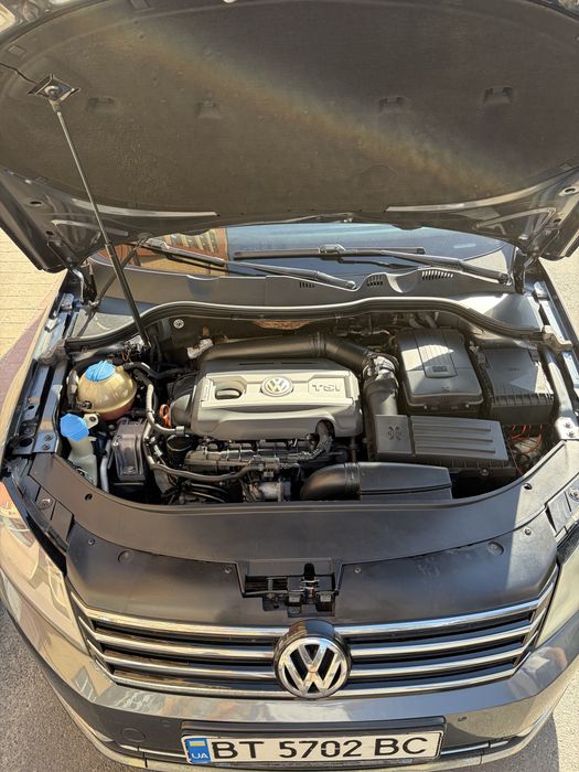 Volkswagen Passat 2011 VIN WVWZZZ3CZBP328519 фото оголошення 4 з 17