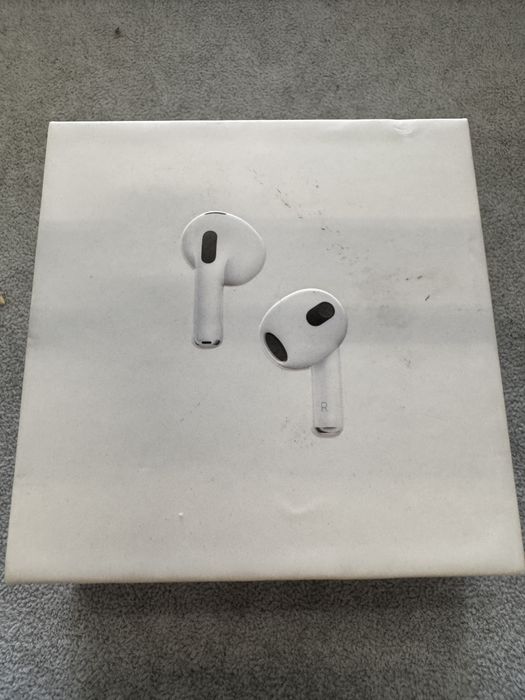 Słuchawki bluetooth/bezprzewodowe Airpods/3nd gen/białe/nowe