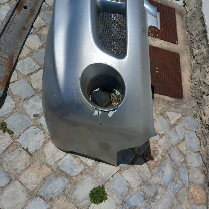 Para choques frente hyundai h1 ano 2001