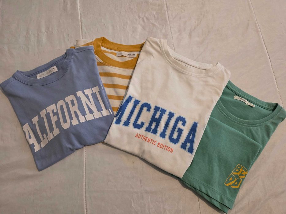 Lote de t-shirts variadas de criança