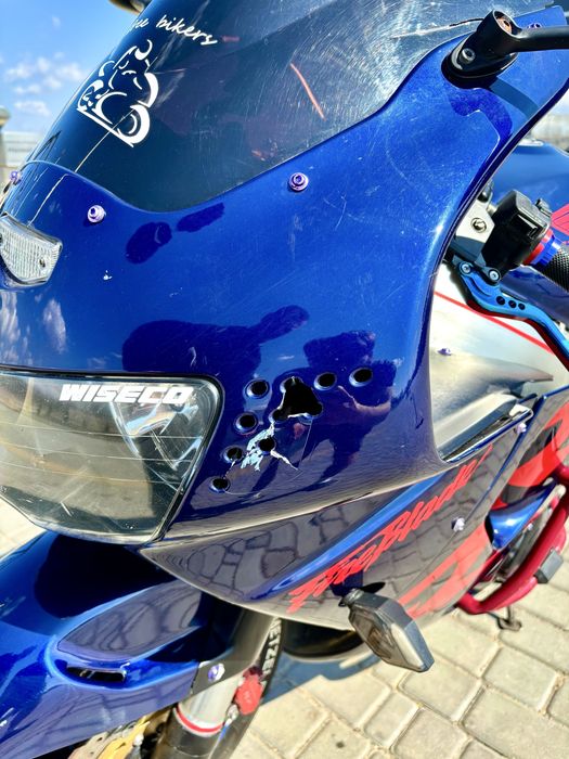 Honda CBR 900RR FireBlade, 1999 рік