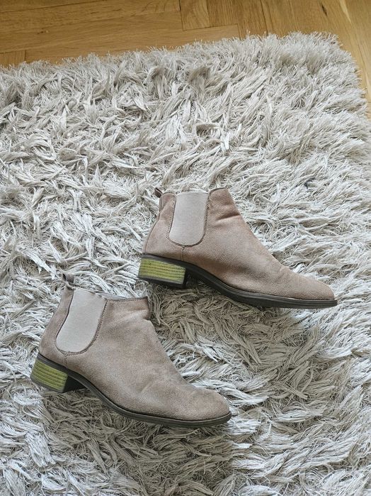 Botki zamszowe 38 New Look nude