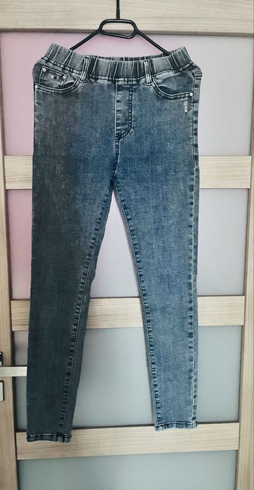 Spodnie legginsy dziewczęce Moraj 170