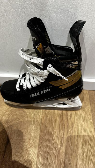 Хокейні ковзани Bauer Supreme UltraSonic,
