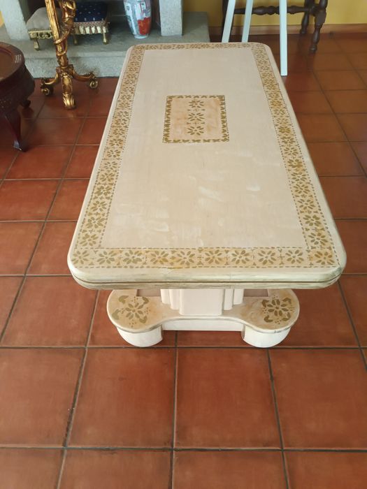 Mesa de Centro Maciça