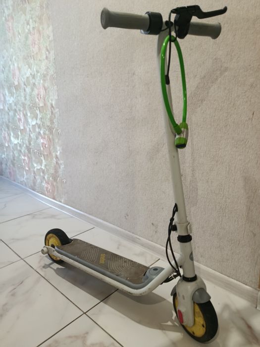 електро самокат Ninebot