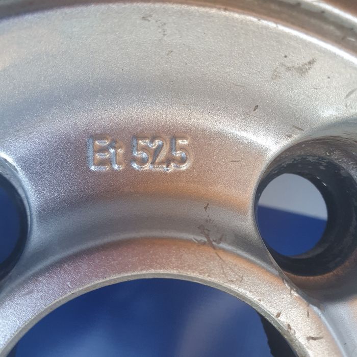 Felgi aluminiowe Borbet alufelgi srebrne 15" Ford Focus Mk1 6Jx15 H2