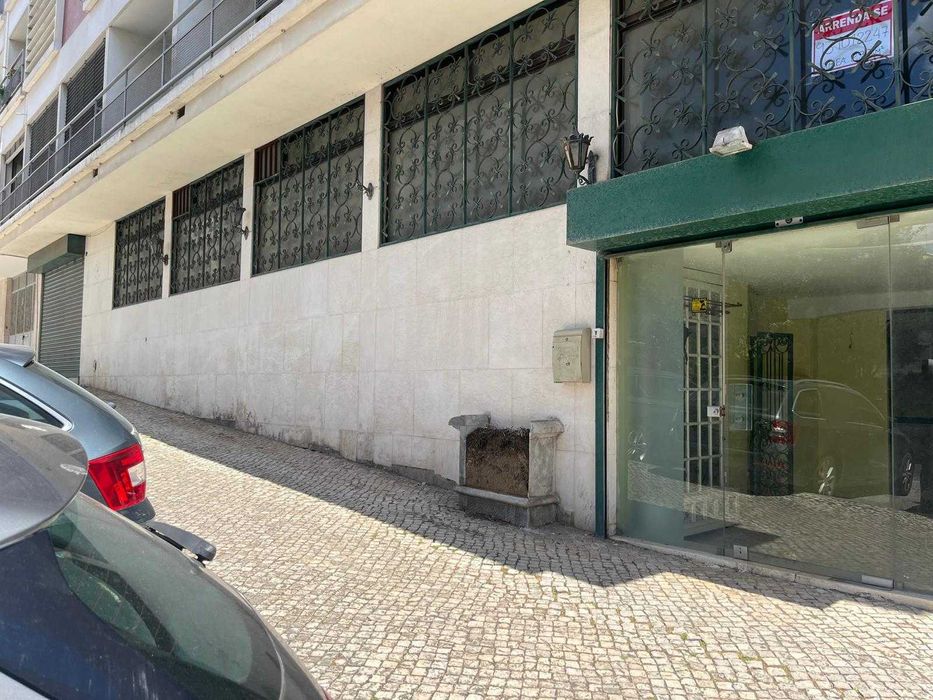 Armazém com escritório na Lapa  292m2