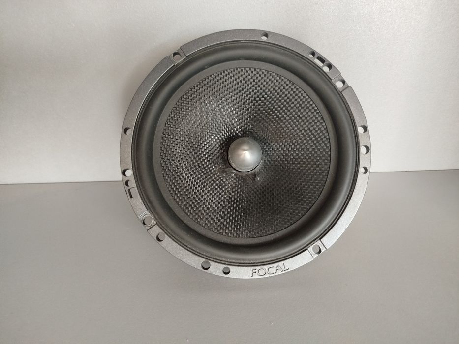 Динамік Focal Access 165 A1 під ремонт