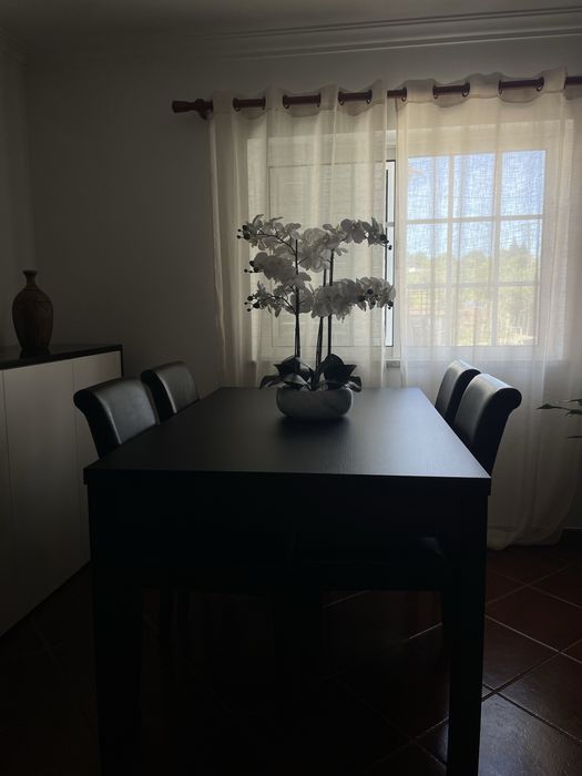 Móveis, Sofá e Mesa