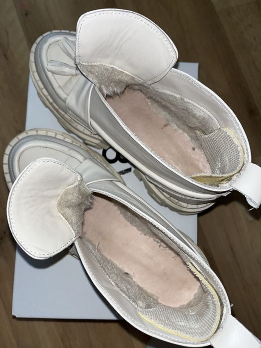 Утеплені лофери, продаю взуття