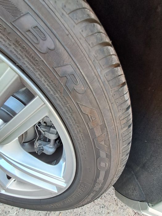 Sprzedam  opony 215/55/17 Lato 8mm 2023r 4 sztuki
