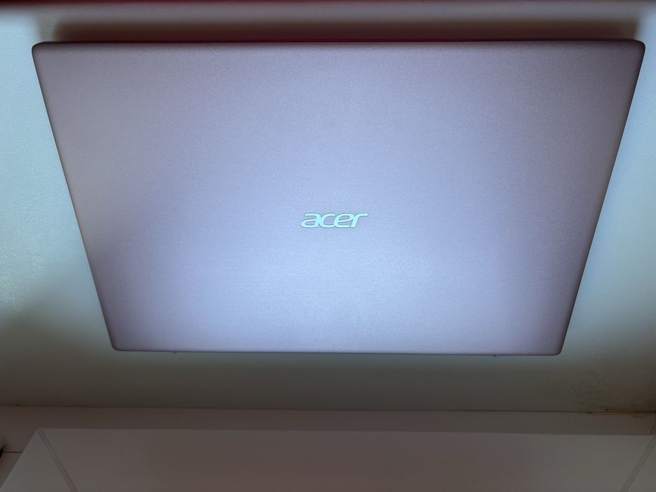 Laptop Acer Swift 1 Różowy